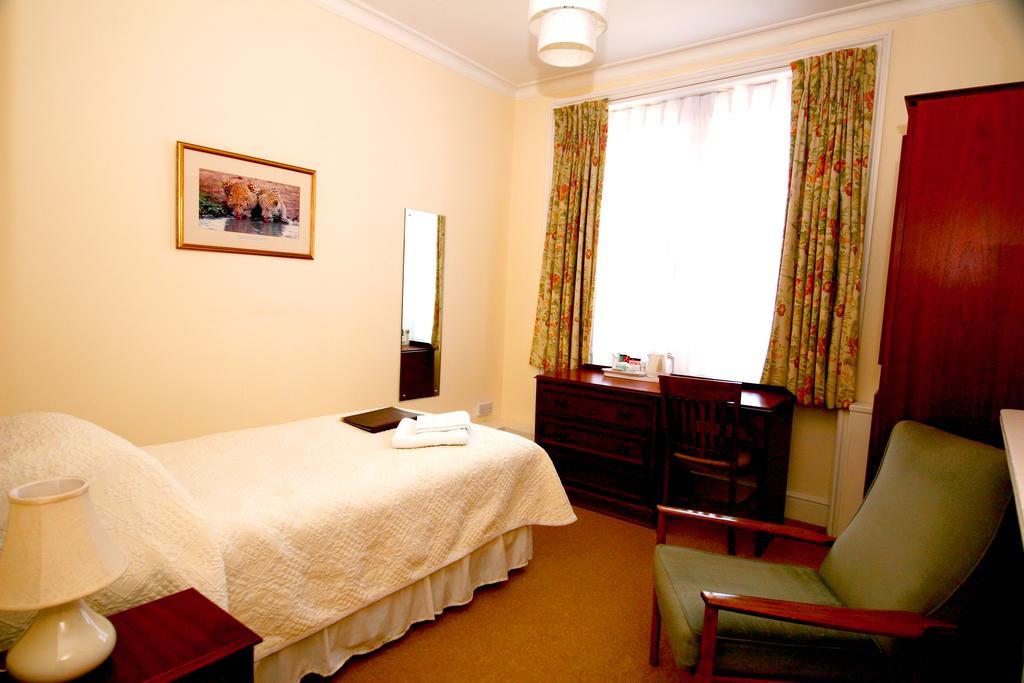 The Penn Club Bed & Breakfast Londra Dış mekan fotoğraf